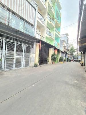 Bán nhà chính chủ 60m2 Hẻm xe hơi Thông 5.9 tỷ TL