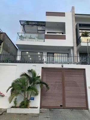 BÁN CĂN BIỆT THỰ ĐẸP 198m2 đường 27 Phạm Văn Đồng
