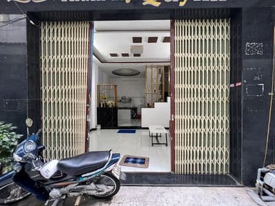 Chính chủ bán nhà 11/2 Hoàng Văn Thụ, P. Qui Nhơn Nam, T. Gia Lai
