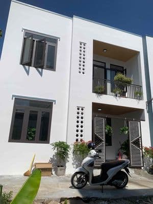 Nhà 2 Tầng Tứ Ngân Điện Ngọc giáp Hoà Quý