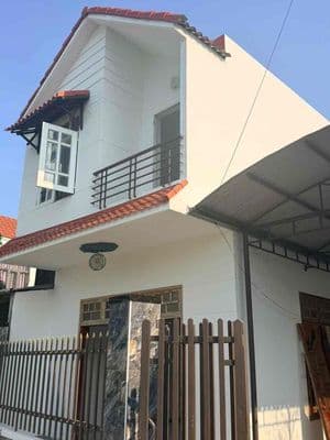 bán nhà 2 tầng lệ sơn 1 102m2 ngang 10M đường 5M