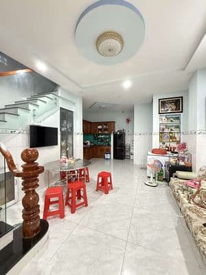 84m2 (5×18) ni sư huỳnh liên - 3 tăng btct - 8.5tỷ