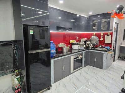 NHÀ MỚI XÂY MỚI TINH CÓ LẦU 57,2M2 HẺM 147 NGUYỄN THI MINH KHAI XE HƠI