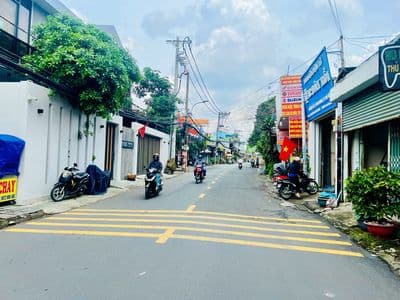 GIẢMMẠNH_ĐẤT MẶT TIỀN KINH DOANH ĐƯỜNG SỐ 7 LINH TRUNG_XÂY DỰNG 7 TẦNG