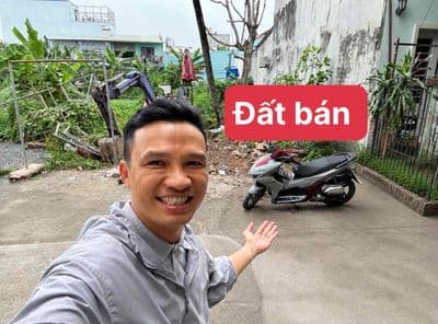 52 m2 - bên hông vincom lê văn việt - hẻm xe hơi - 3,85 tỷ