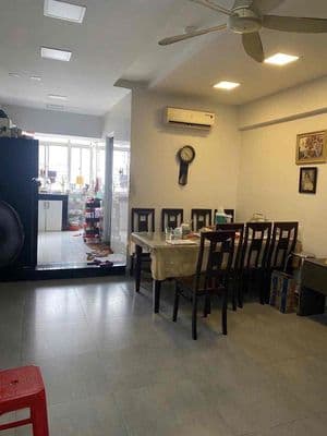 Bán Chung Cư H3 Tầng Cao 2PN 1WC View Đẹp Hoàng Diệu Q4