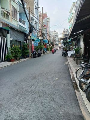 73m2 (4.5×16) lạc long quân - xe hơi đỗ cửa