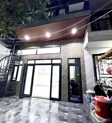 Bán nhà Nguyễn Tiểu La Q.10| 4,5x8 - 4 T - TN: 18 triệu/th| 5,2 tỷ