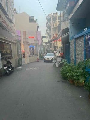 Trần văn Đang Quận 3 40m xe Hơi đỗ cưae chì 5 xx tỷ