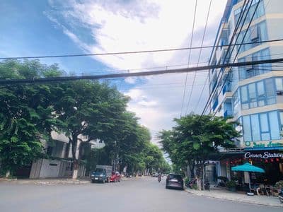 Bán nhà 3T mặt tiền 10m5 HUỲNH TẤN PHÁT.Đoạn đẹp sát 30/4.Cho thuê 17t