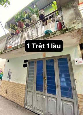 TRỆT LẦU SỔ HỒNG RIÊNG NGAY TRƯỜNG THCS NGUYỄN DU