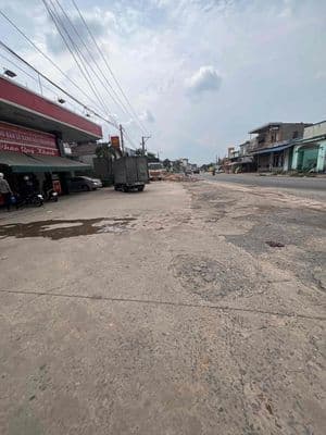 Cho Thuê Xưởng Tân Hiệp Gần Vòng Xoay Thành Phố Mới