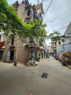 BÁN NHÀ CẠNH TIME CITY 30 M 6 TỶ GẦN 2 TRƯỜNG ĐẠI HỌC