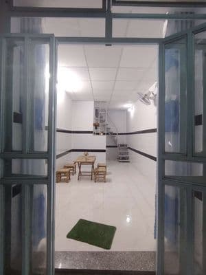 nhà cần bán