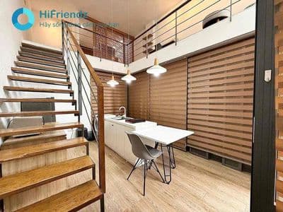 Cho thuê duplex ban công siêu bự full nội thất ngay cmt8 - q3