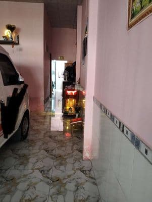 Bán nhà cấp 4, thích hợp xây mới,diện tích 100m2