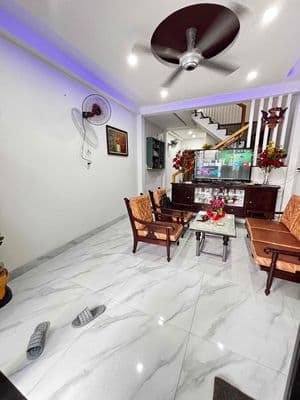 Nhà chính chủ đang ở 2 tầng đứng nhà thấy MT đường 10m5 Thanh Khê