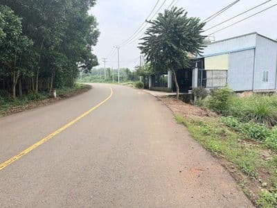 bán đất tặng nhà đg tập đoàn 7, hắc dịch phú mỹ,dt:7.6x21 giá 1.65ty