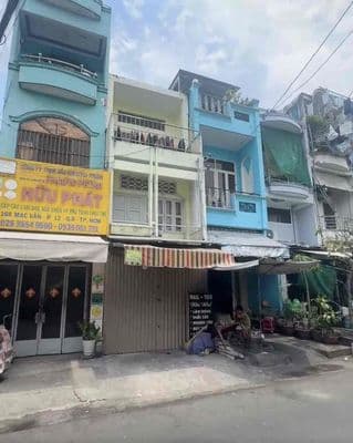 bán nhà 166 Mạc Vân quận 8