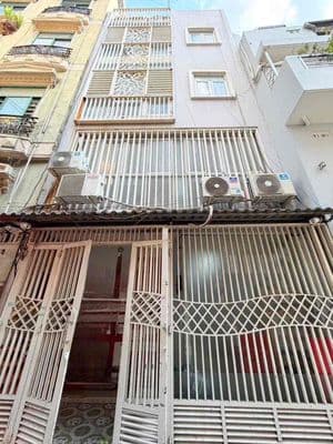 Hẻm 4M Sát Mặt Tiền Lý Chính Thắng Q3 (6.5m x 8m). 5 Tầng. Giá 9.8 Tỷ
