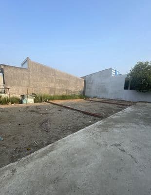 Đất thổ cư xdtd giá 950tr- đất sạch đẹp - dân cư đông đúc- ko mồ mã