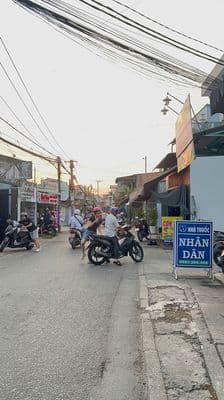 chỉ 5,1 tỷ, nhà đẹp 2 tầng mặt tiền KD p.Thống Nhất. thổ cư 90m2