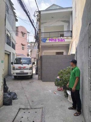 nhà lầu hẻm oto đường Kha Vạn Cân gần chợ Thủ Đức Linh Đông nhà mới