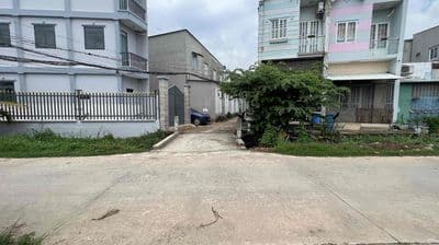 Nhà Gốc 2 mặt tiền Phước Lý 1lầu 2PN,2WC 100m2 sàn 1tỷ700tr sổ hồng