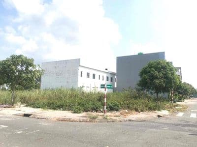 Đất lô góc 2 mặt tiền đường D6 và N8 khu The Sol city !
