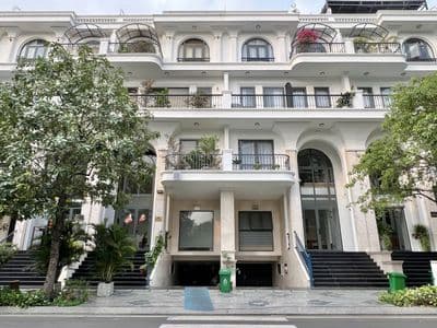 Cho thuê mặt bằng tầng trệt vị trí đẹp giá 18 triệu - Vạn Phúc City