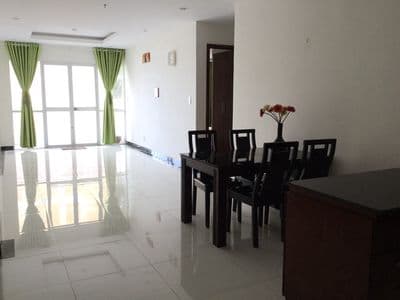 Chính chủ bán gấp căn hộ Giai Việt 78m2 2Phòng 2WC có sổ hồng 4tỷ4