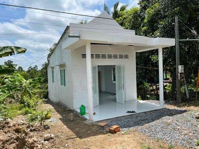 Bán nhà cấp4 SHR thổ cư 100% dt 103m2