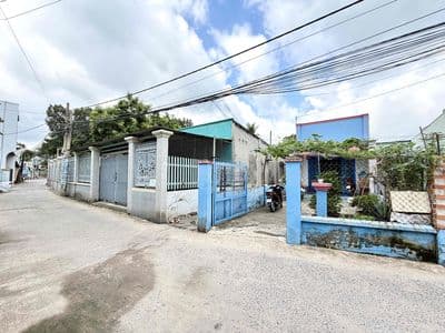 CHỦ GỞI BÁN NHÀ CẤP 4 CÓ SÂN VƯỜN ngay chợ HOÁ AN,4,6x26=113m2,đường x