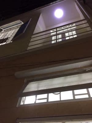 Bán nhà 2 tầng thạch thị thanh, quận 1