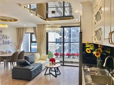 Bán căn GÓC 2PN+1,2VS, diện tích 70m2 FULL NỘI THẤT giá 3,9 tỷ VHOCP