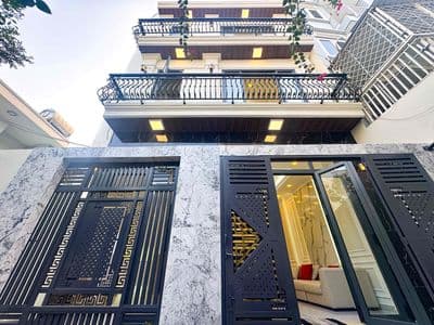 Nhà Căn Gốc có Thang máy Hẻm Oto Huỳnh Tấn Phát Q7 - Full Nội Thất