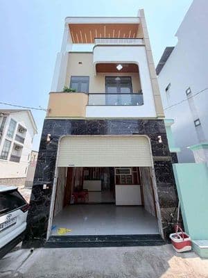 bán nhà lầu phường bửu hoà sát mặt tiền đường