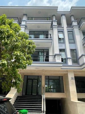 Cho thuê mặt bằng tầng trệt 7x22m giá chỉ 18 triệu - Vạn Phúc City