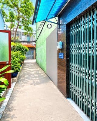 BÁN NHÀ Xe Hơi Sổ Hồng Cầm tay