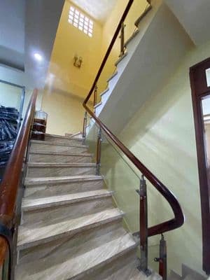 ĐỐNG ĐA __KIỆT Ô TÔ