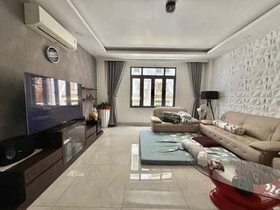 Nhà Đẹp ở liền KHU AEO SEN KẾ AEON 5x20m 4 tầng full máy lạnh