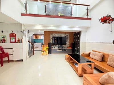 Nhà đẹp Xách valli vào ở, sát biển, Đà Nẵng