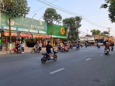 Mặt tiền Hai Bà Trưng