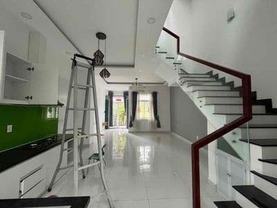 Cho thuê nhà phố lovera park – view công viên – chỉ 12 triệu