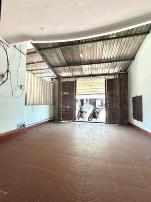 Nhà mặt tiền đường DT 615 (ở và kinh doanh)