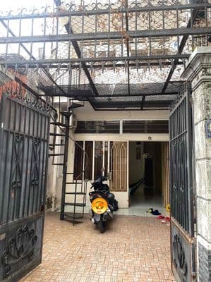 Bán nhà hxh lđt p16 gv, dt đất 80m2, dtsd 120m2, kdc yên tĩnh