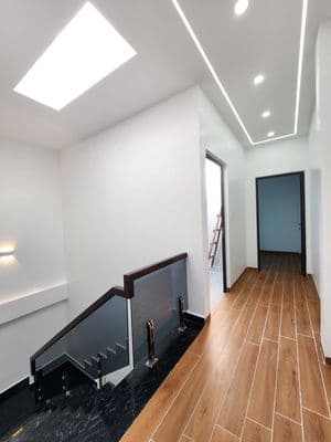 Cần bán căn Nhà tân cổ điển Quỳnh Hoàng, Nam Sơn . Giá 3,3 ty( có tt)