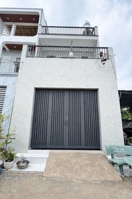 Nhà hẻm xe hơi 3ty8- sổ riêng đã hoàn công- long hậu -lê văn lương nd