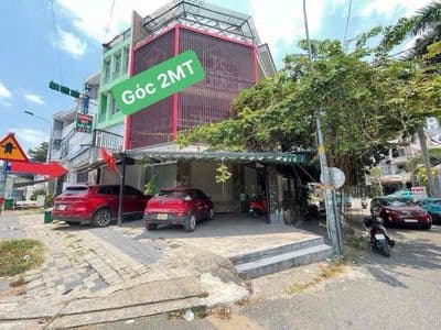 Góc 2MT Ngay Chân Chung Cư Và Đối Diện KTX Sầm Uất
