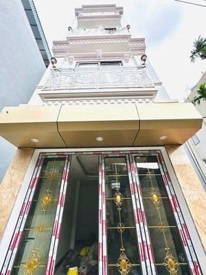 Bán nhà long biên 48m 6t thang máy k quy hoạch , bán gấp trả nợ ~7 tỷ